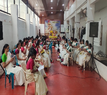 ചെറിയത്ത് നാരായണീയ സമിതിയുടെ നേതൃത്വത്തിൽ ചെറിയത്ത് ക്ഷേത്രത്തിൽ (തന്ത്ര വിദ്യാ പീഠം)  നടന്ന ഏകദിന നാരായണീയ പാരായണം🙏